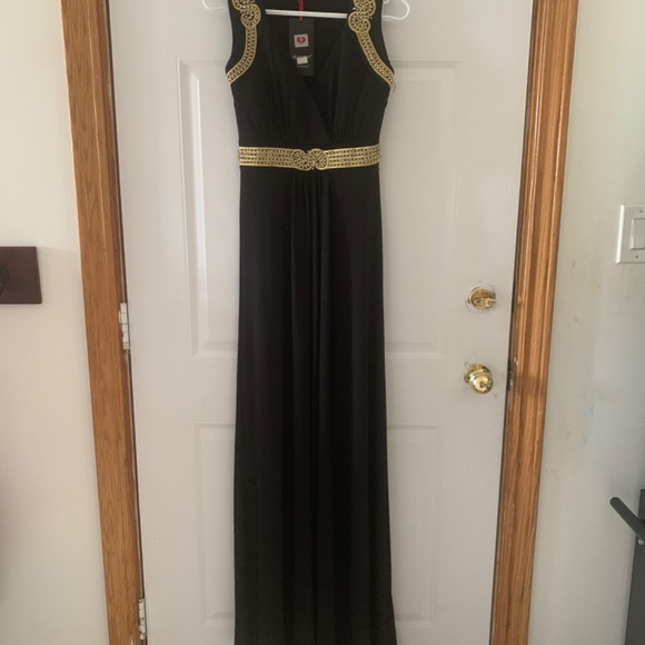 Black Maxi Dress - Picture 2 of 5